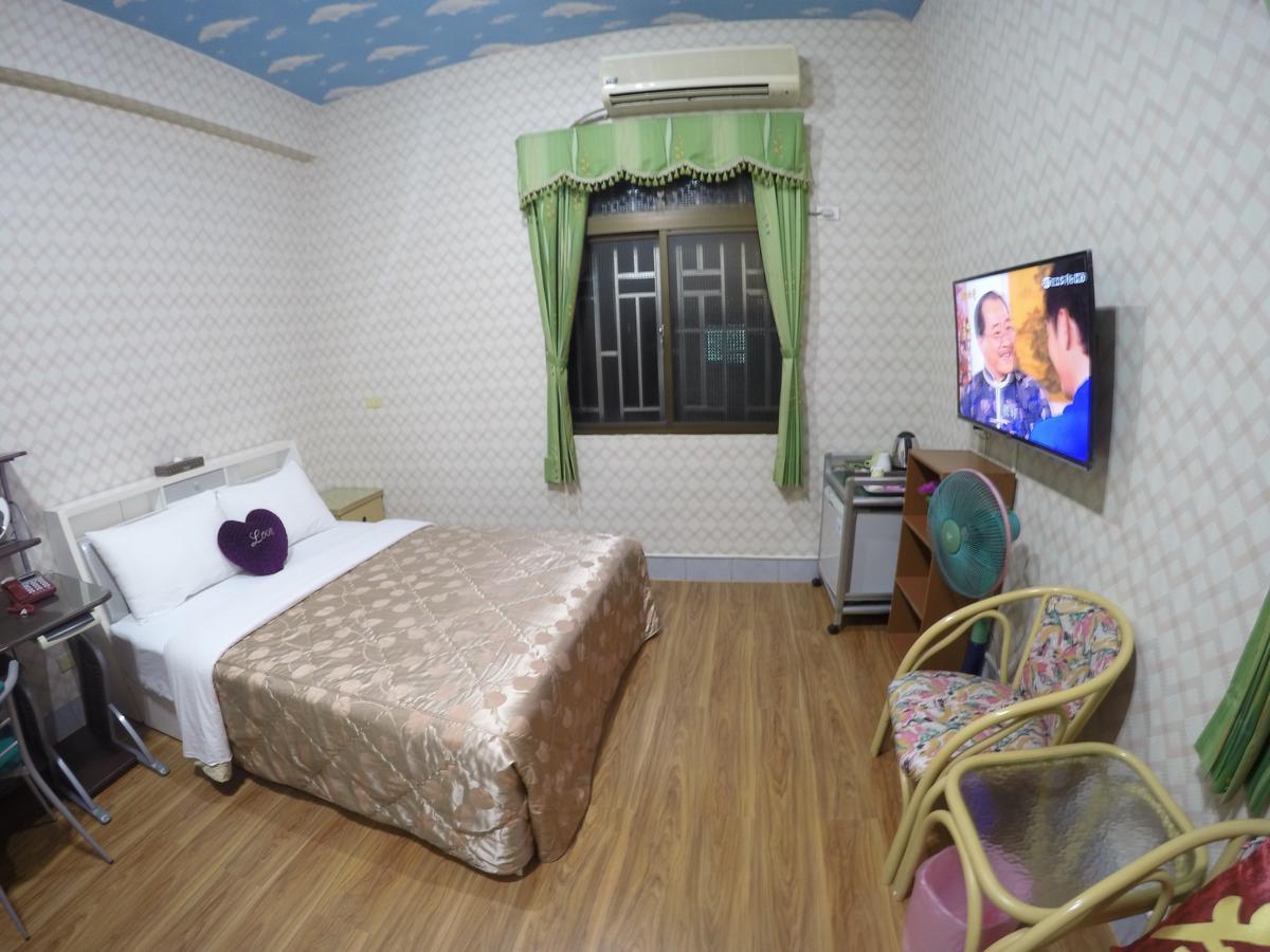 Reny Lake Warm Hostel Fanlu ภายนอก รูปภาพ